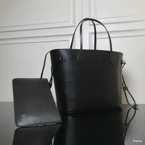 LV 19T1L0418 Bags 0814